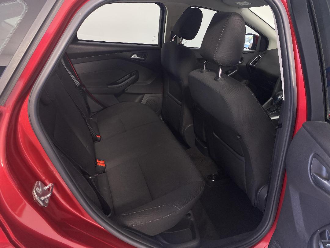 Photo '20' of Ford Focus