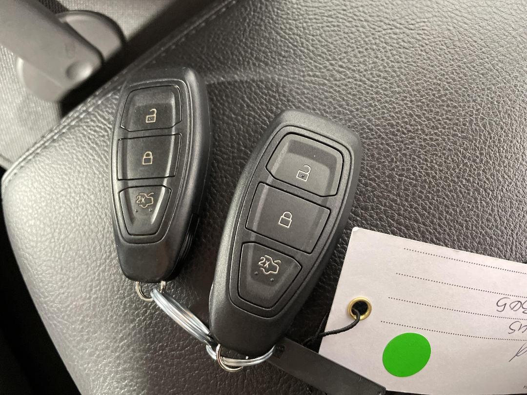 Photo '22' of Ford Focus