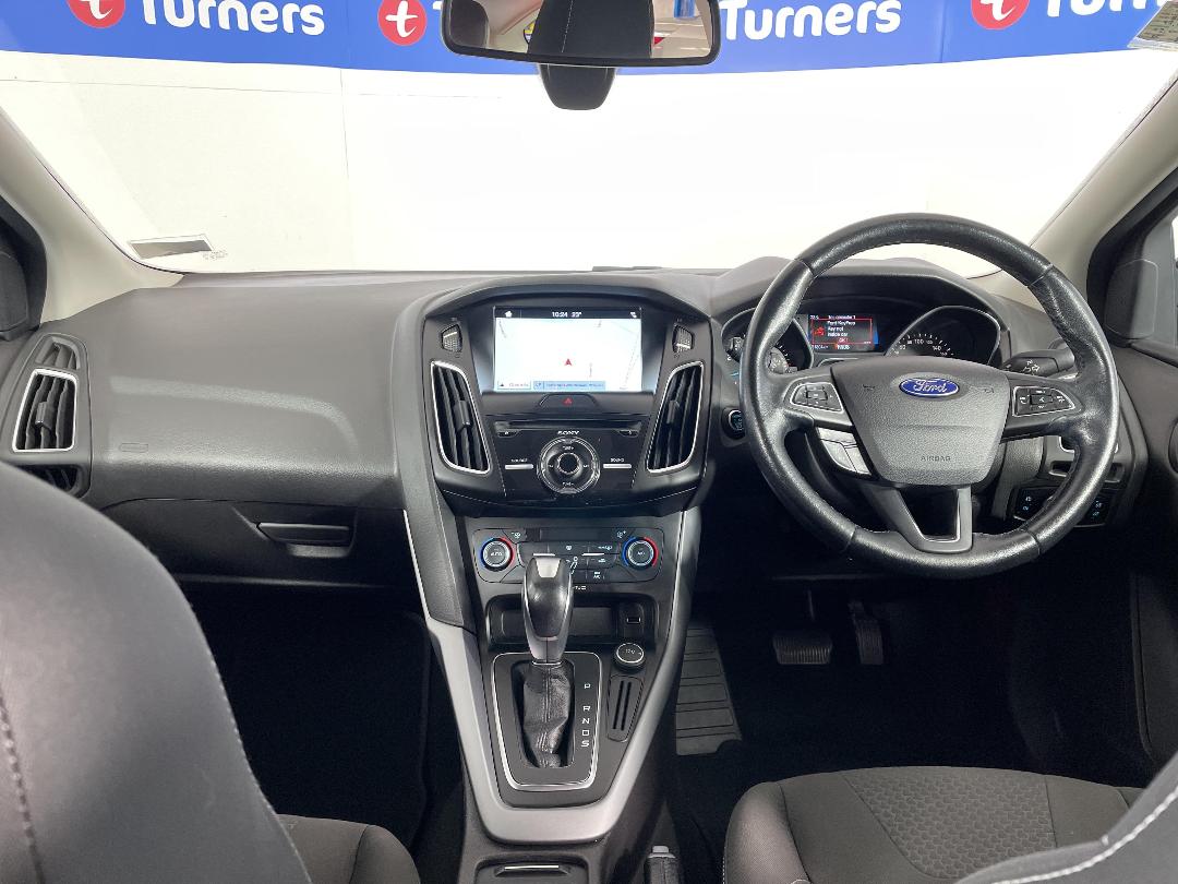 Photo '17' of Ford Focus