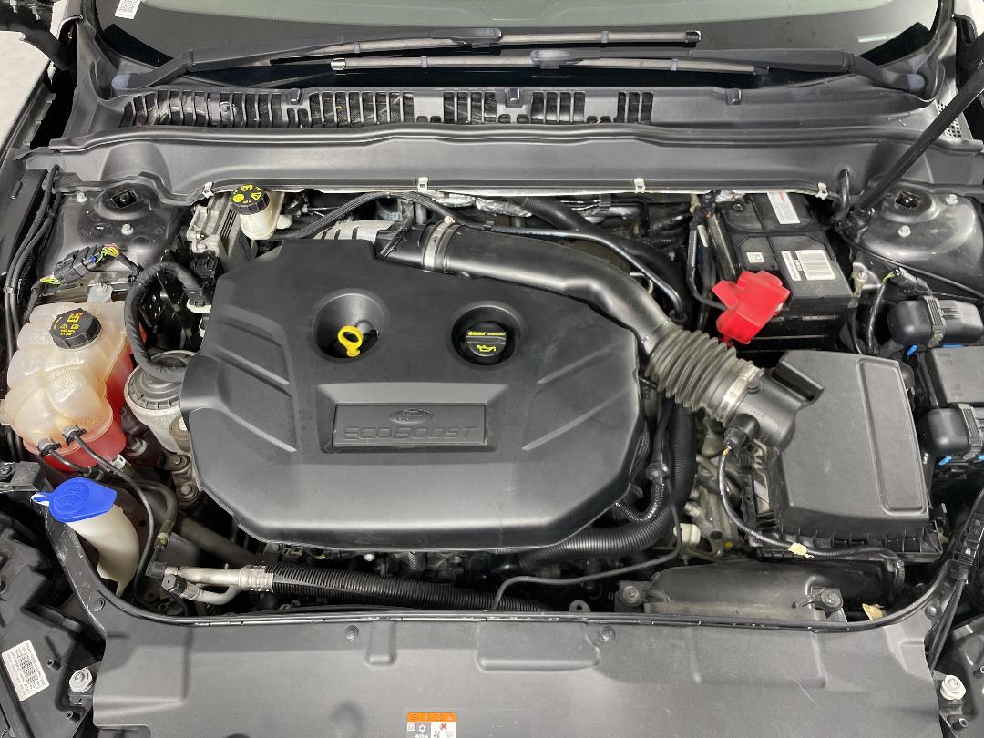 Photo '3' of Ford Mondeo Ambiente 5DR Petrol Photo '3' of Ford Mondeo Ambiente 5DR Petrol