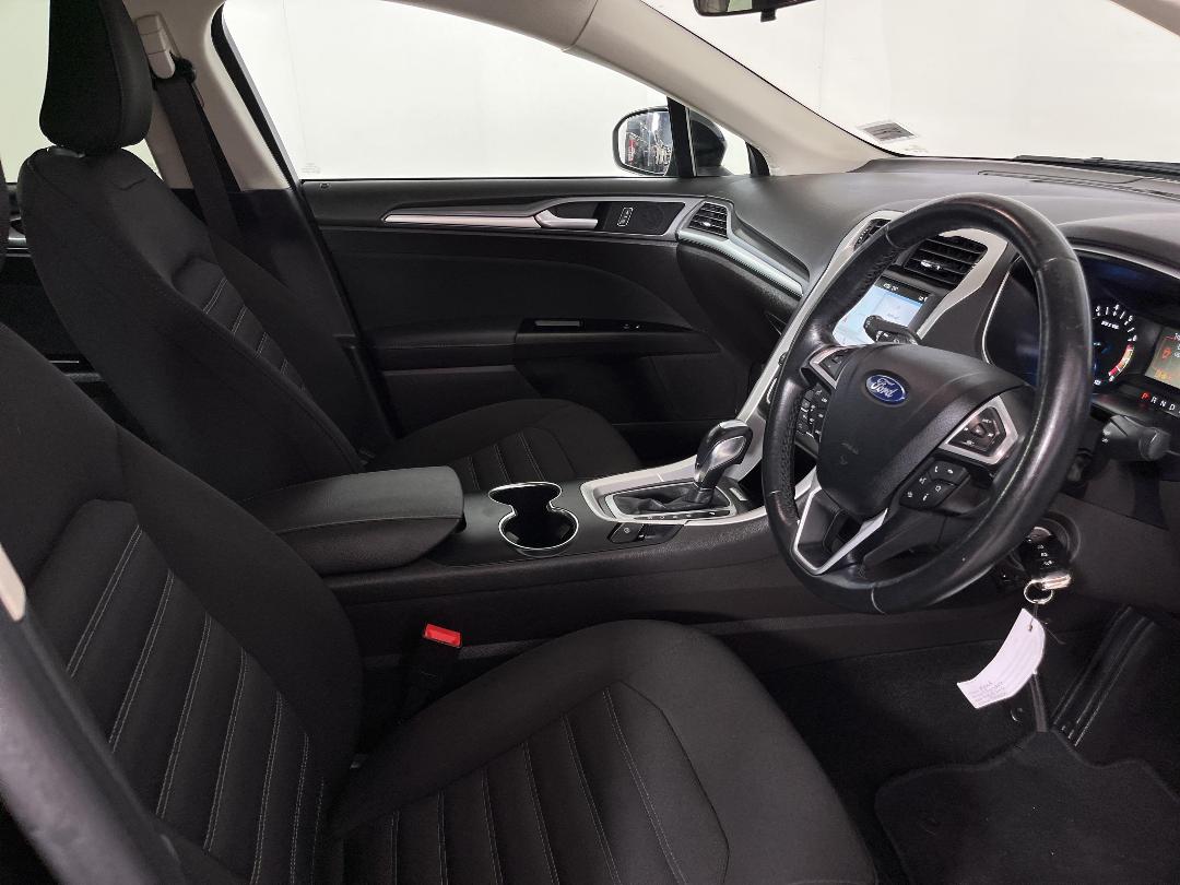 Photo '16' of Ford Mondeo Photo '16' of Ford Mondeo