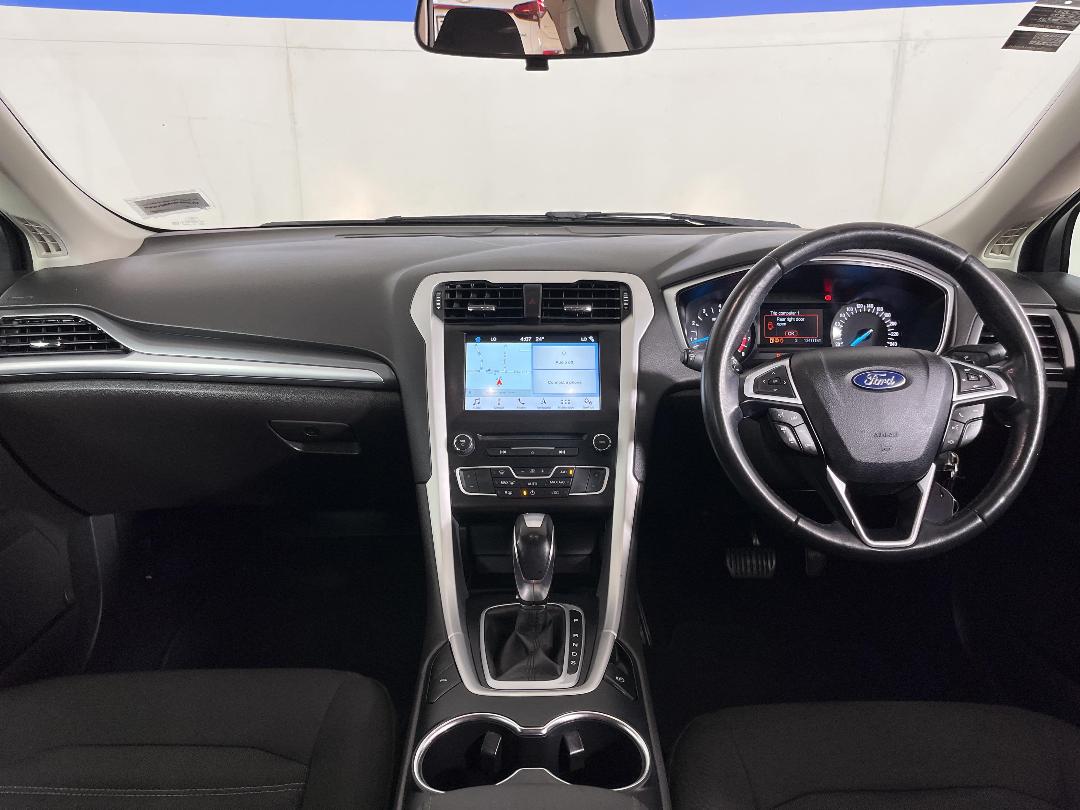 Photo '17' of Ford Mondeo Photo '17' of Ford Mondeo