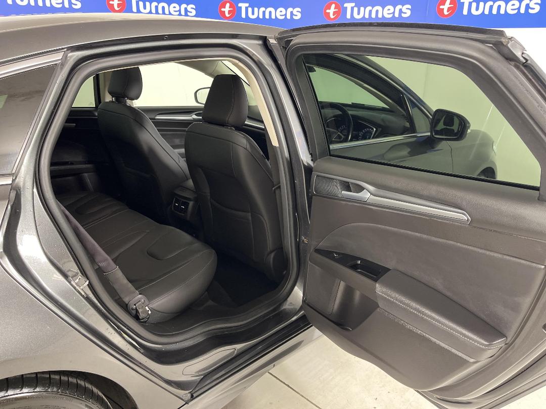 Photo '19' of Ford Mondeo