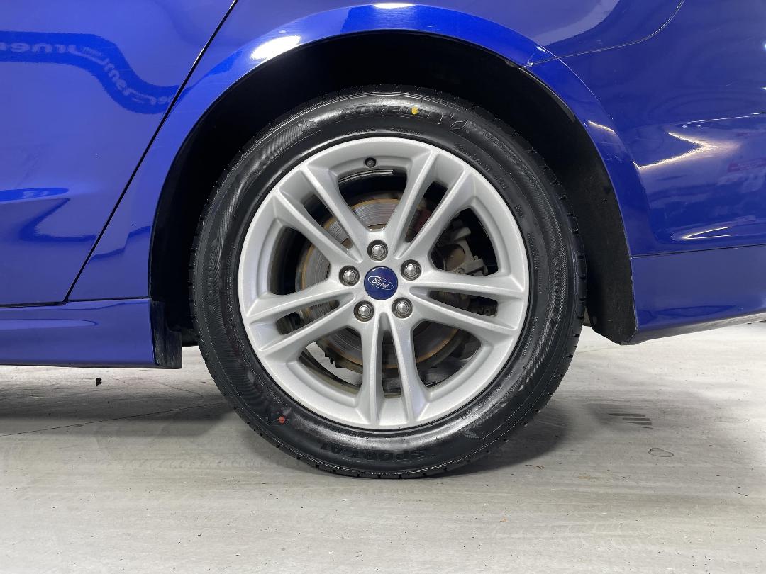 Photo '11' of Ford Mondeo