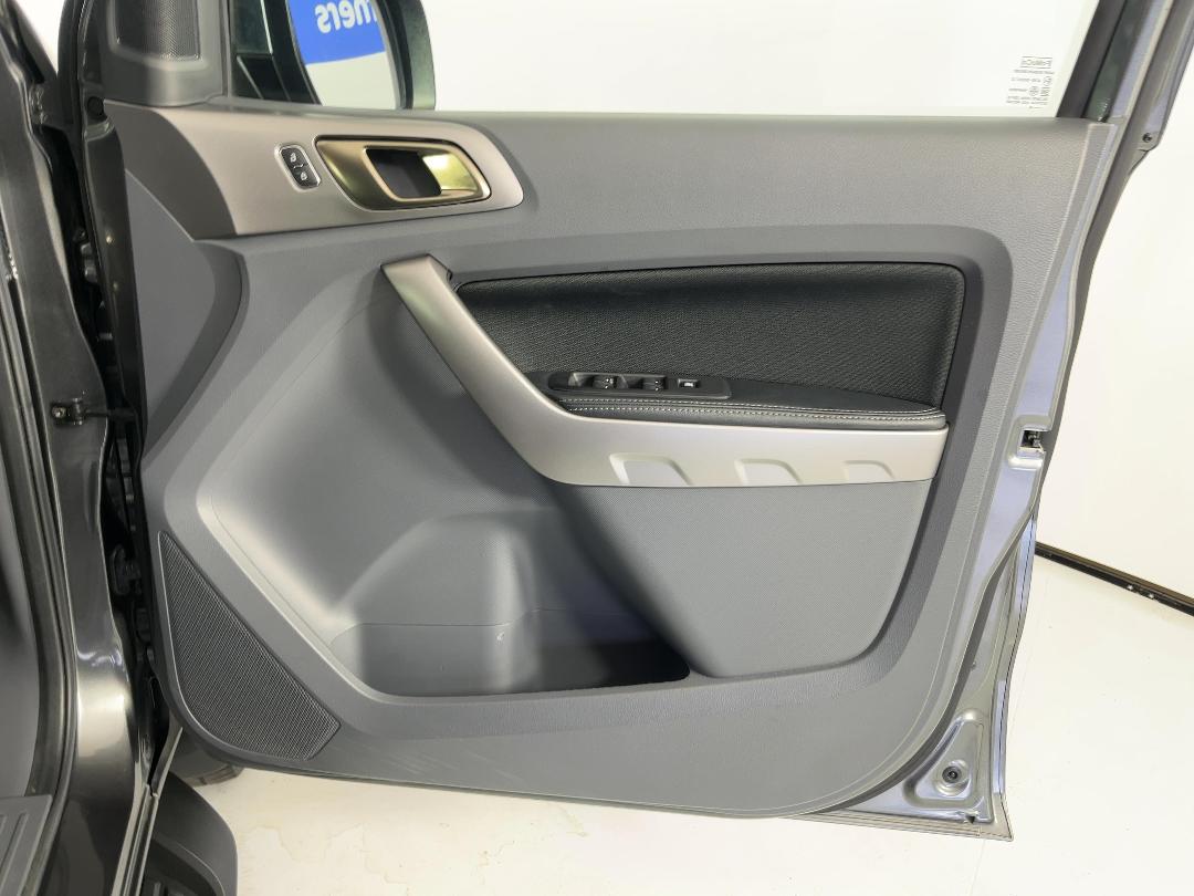 Photo '14' of Ford Ranger