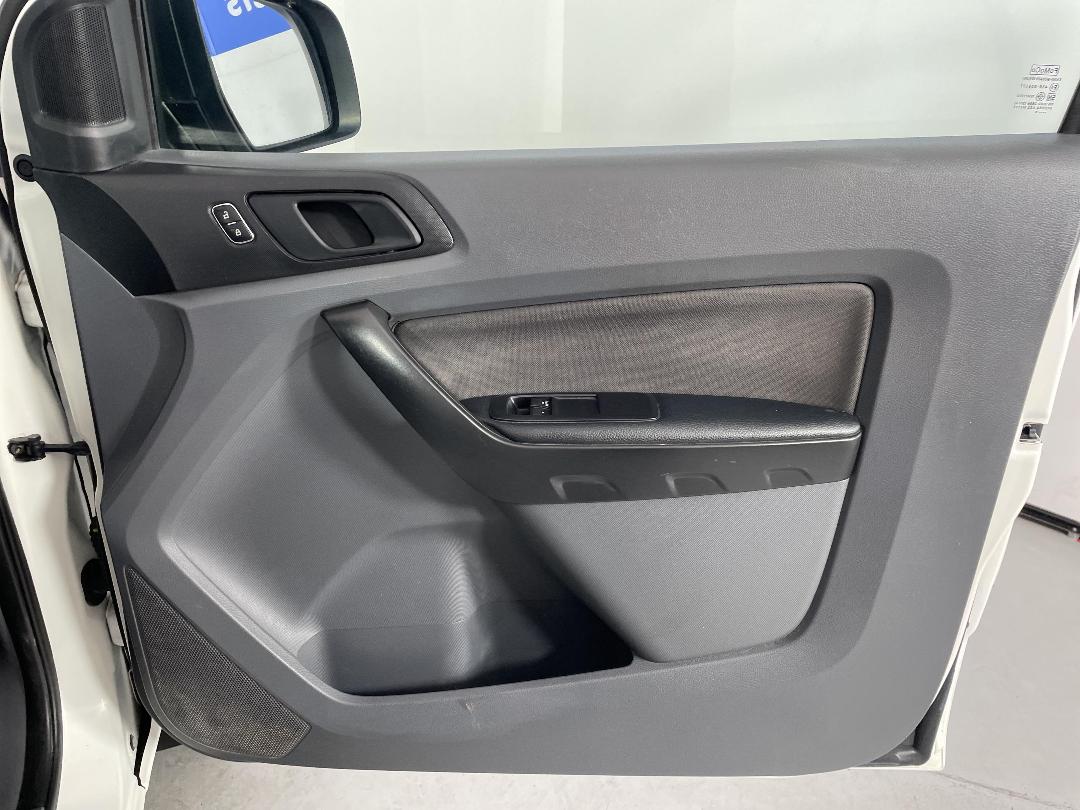 Photo '14' of Ford Ranger