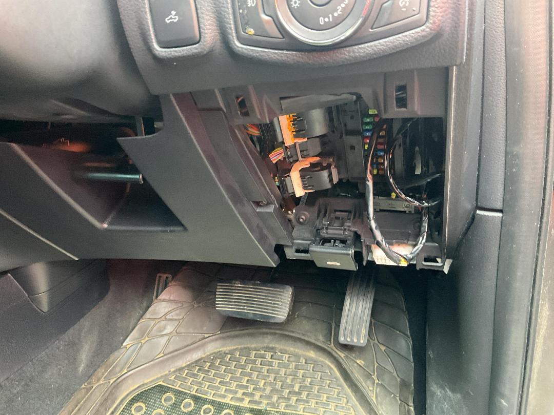 Photo '10' of Ford Ranger XLT Double CAB W/S Photo '10' of Ford Ranger XLT Double CAB W/S