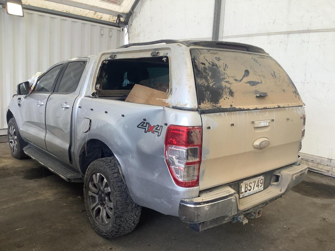 Photo '10' of Ford Ranger XLT Double CAB W/SA Photo '10' of Ford Ranger XLT Double CAB W/SA