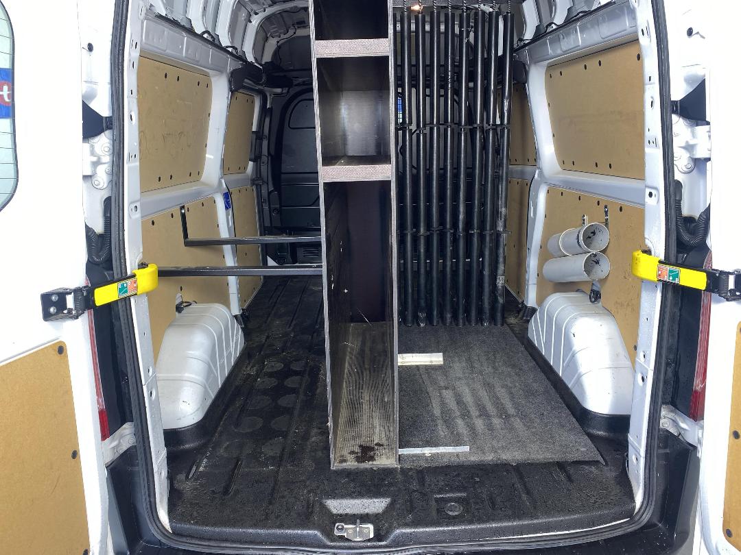 Photo '14' of Ford Transit