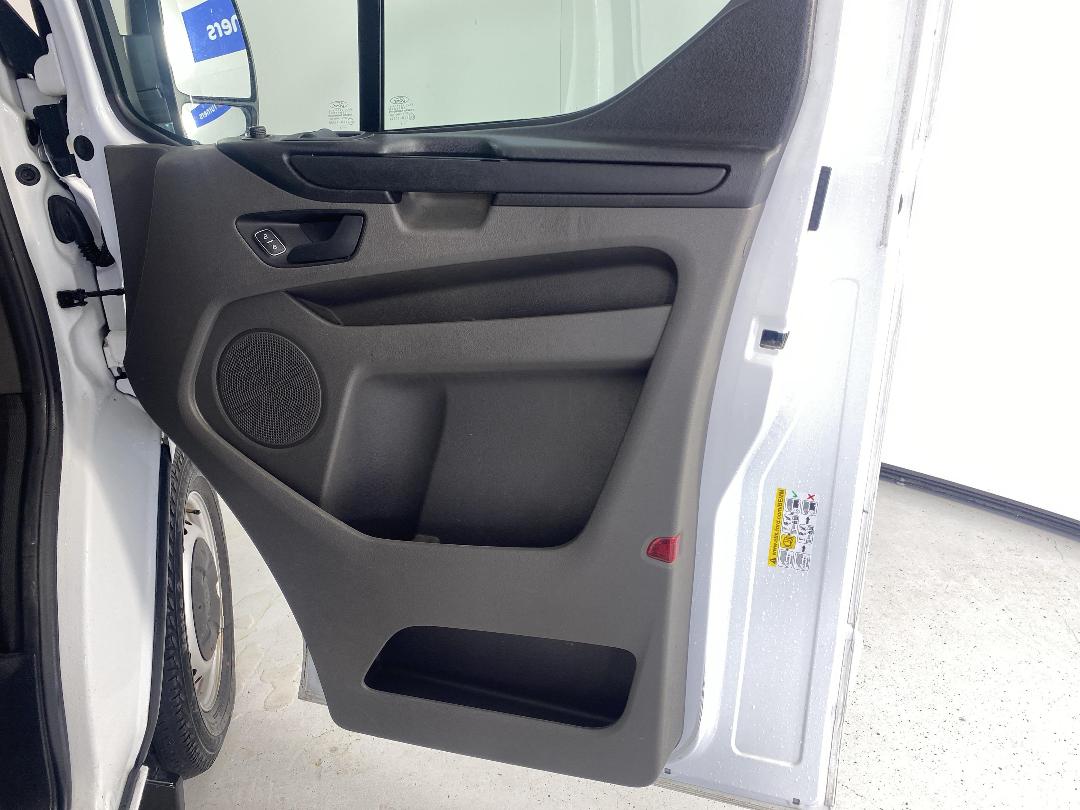 Photo '15' of Ford Transit