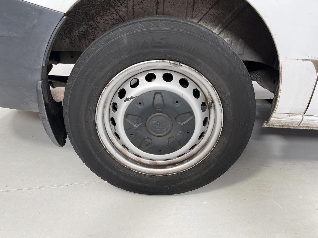 Photo '12' of Ford Transit