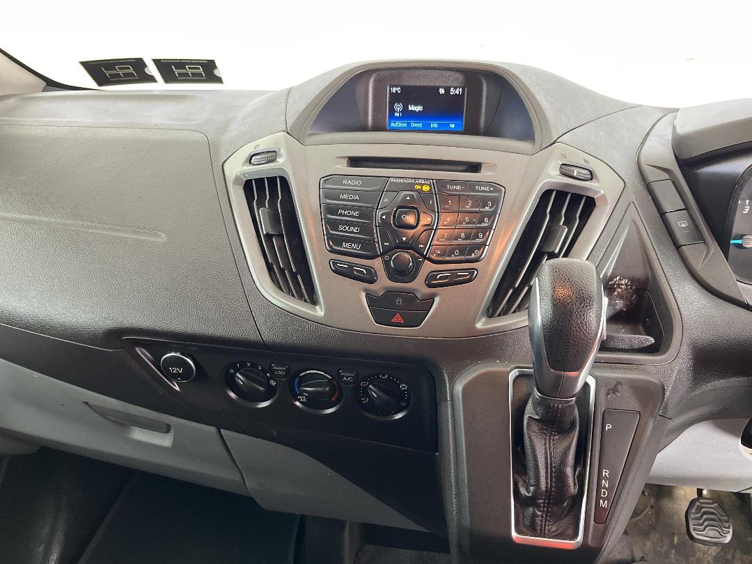 Photo '18' of Ford Transit