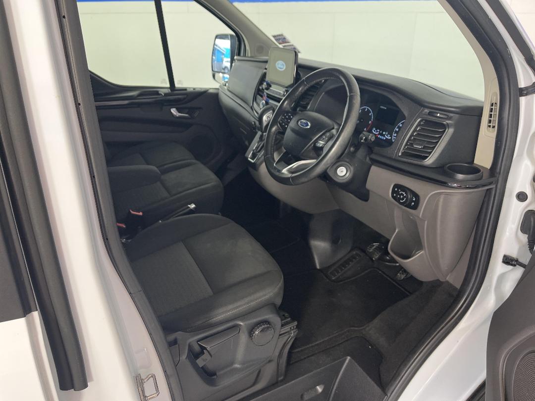 Photo '16' of Ford Transit