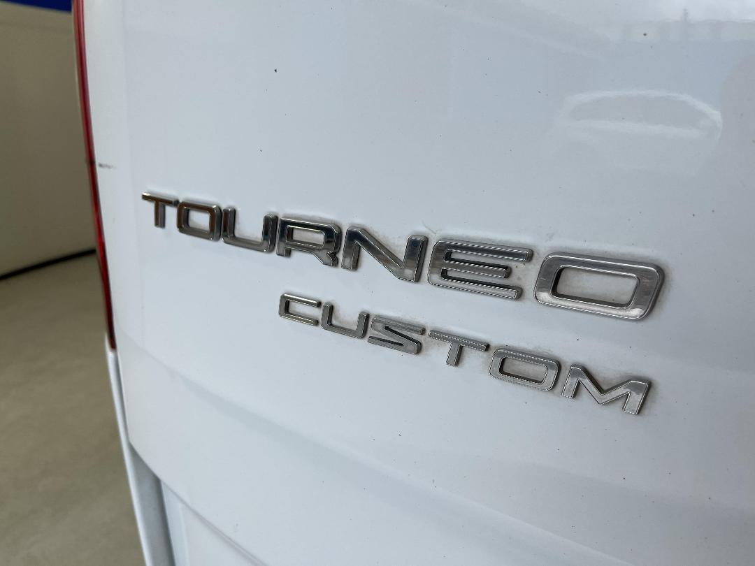 Photo '24' of Ford Transit