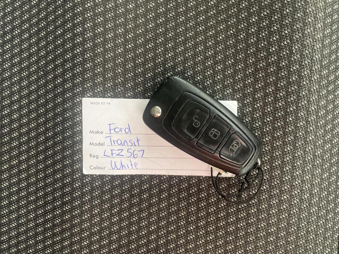 Photo '20' of Ford Transit Custom SWB LOW Roof