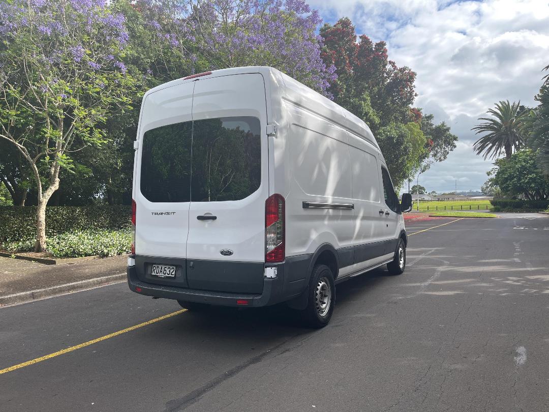 Photo '7' of Ford Transit Photo '7' of Ford Transit