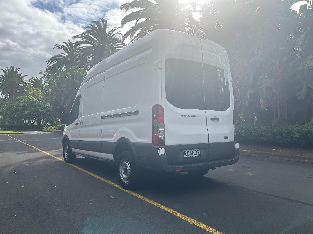 Photo '5' of Ford Transit Photo '5' of Ford Transit