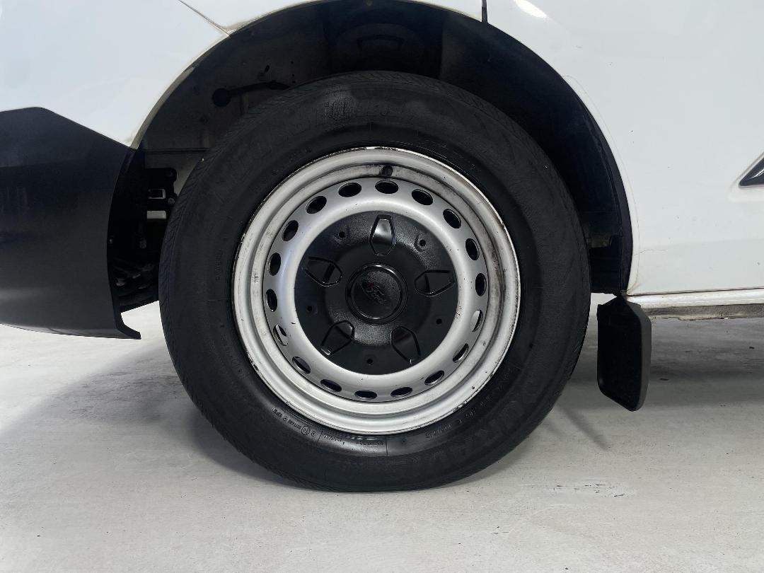 Photo '10' of Ford Transit