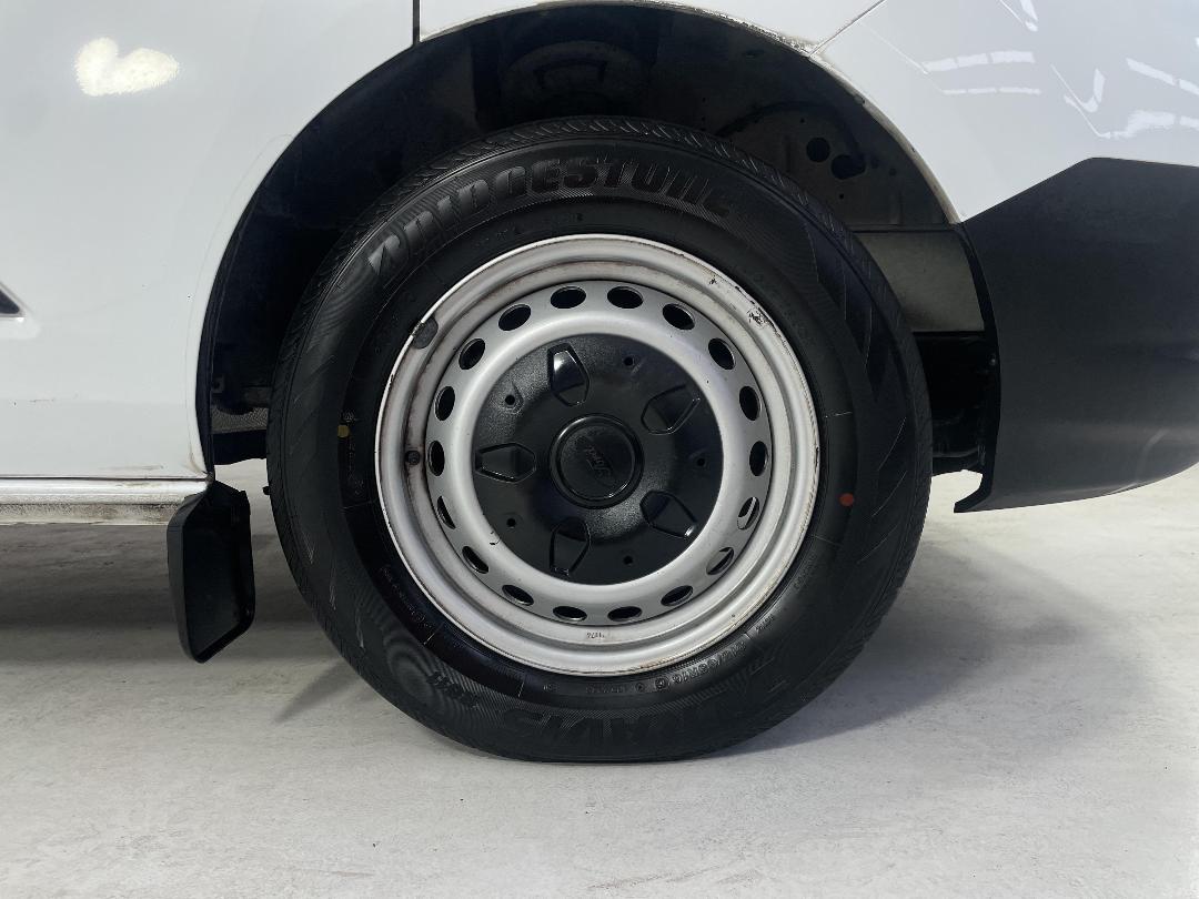 Photo '9' of Ford Transit