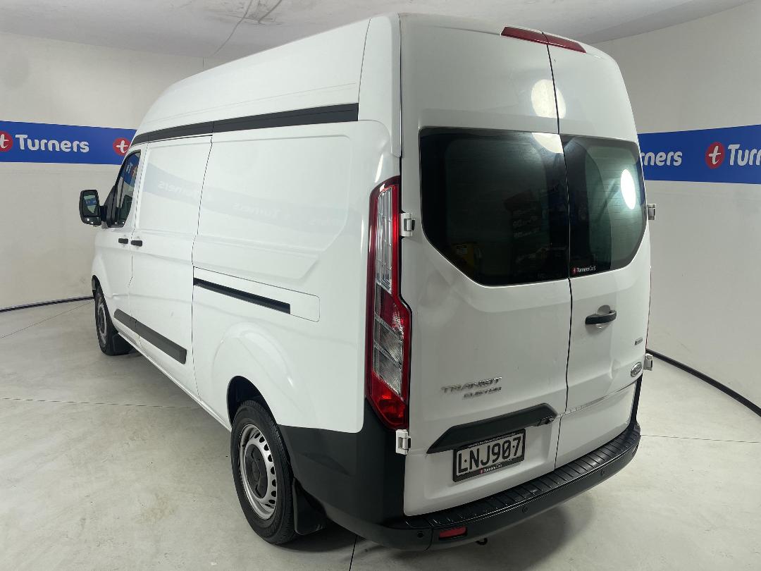Photo '5' of Ford Transit