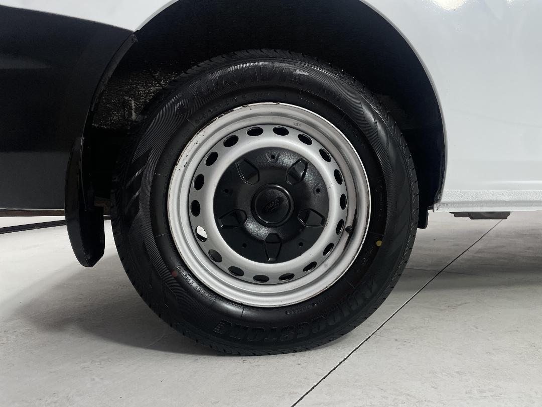 Photo '12' of Ford Transit