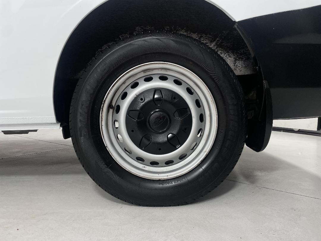 Photo '11' of Ford Transit