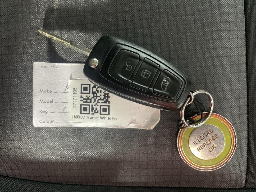 Photo '22' of Ford Transit