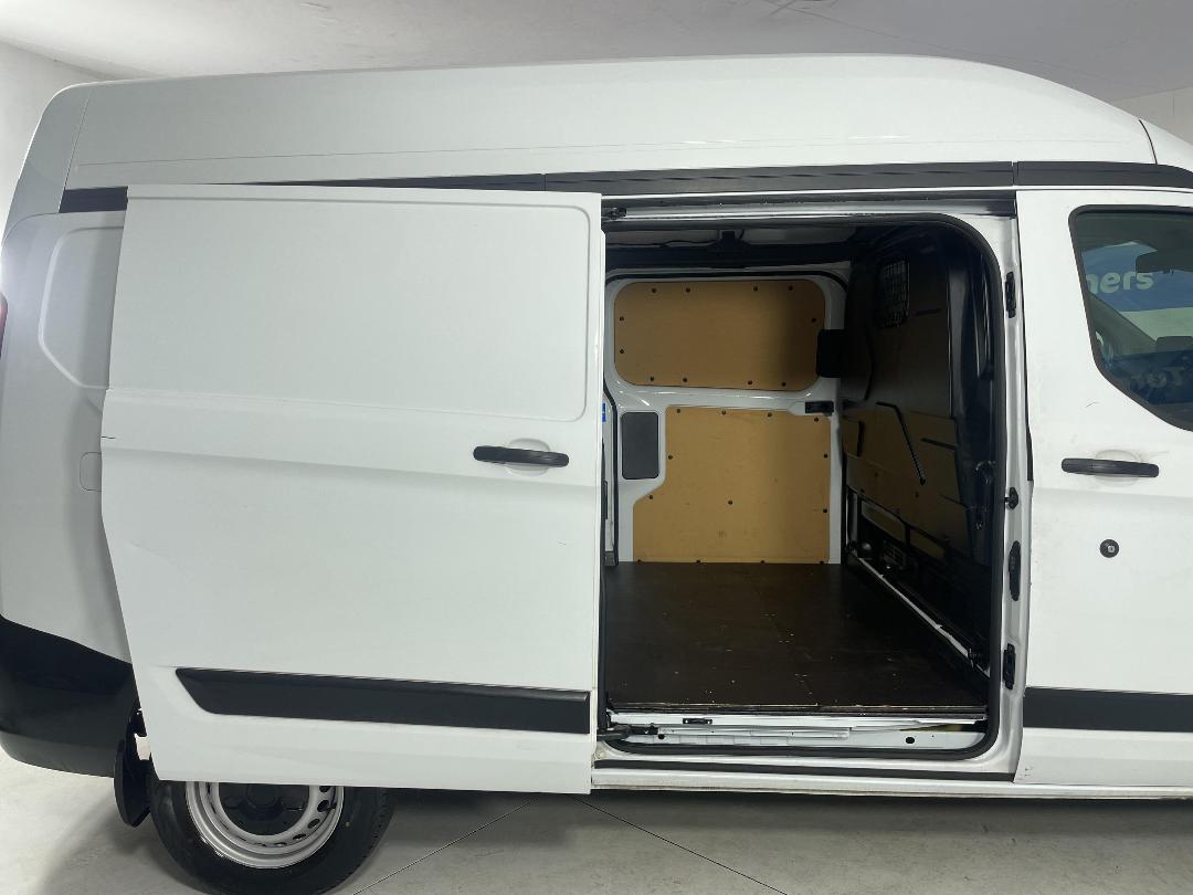 Photo '19' of Ford Transit