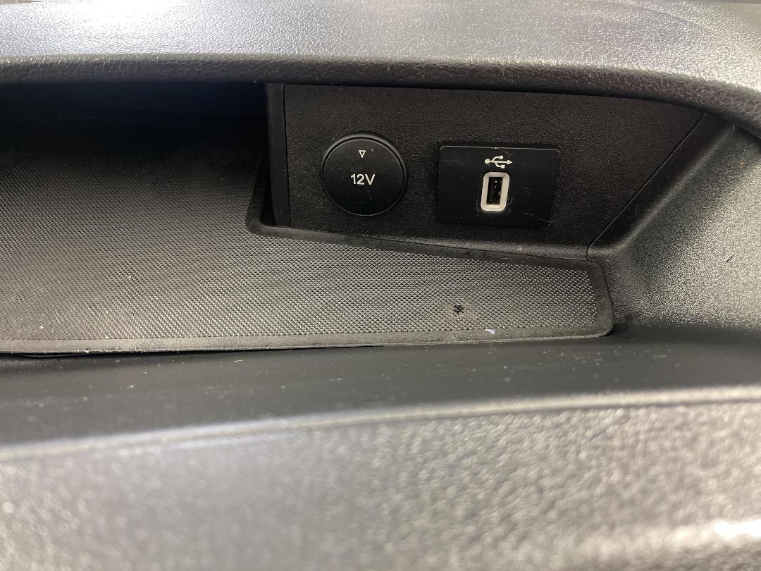 Photo '24' of Ford Transit