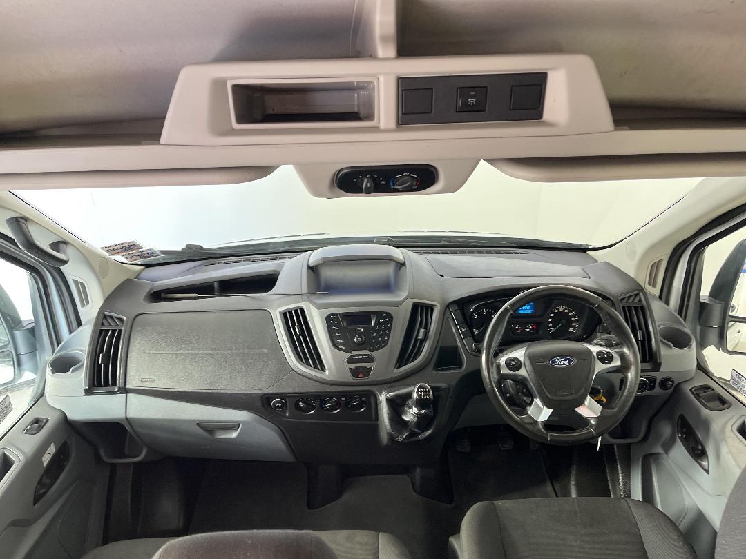 Photo '17' of Ford Transit