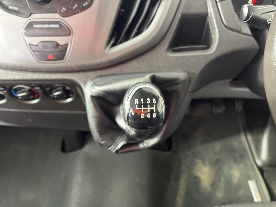 Photo '18' of Ford Transit