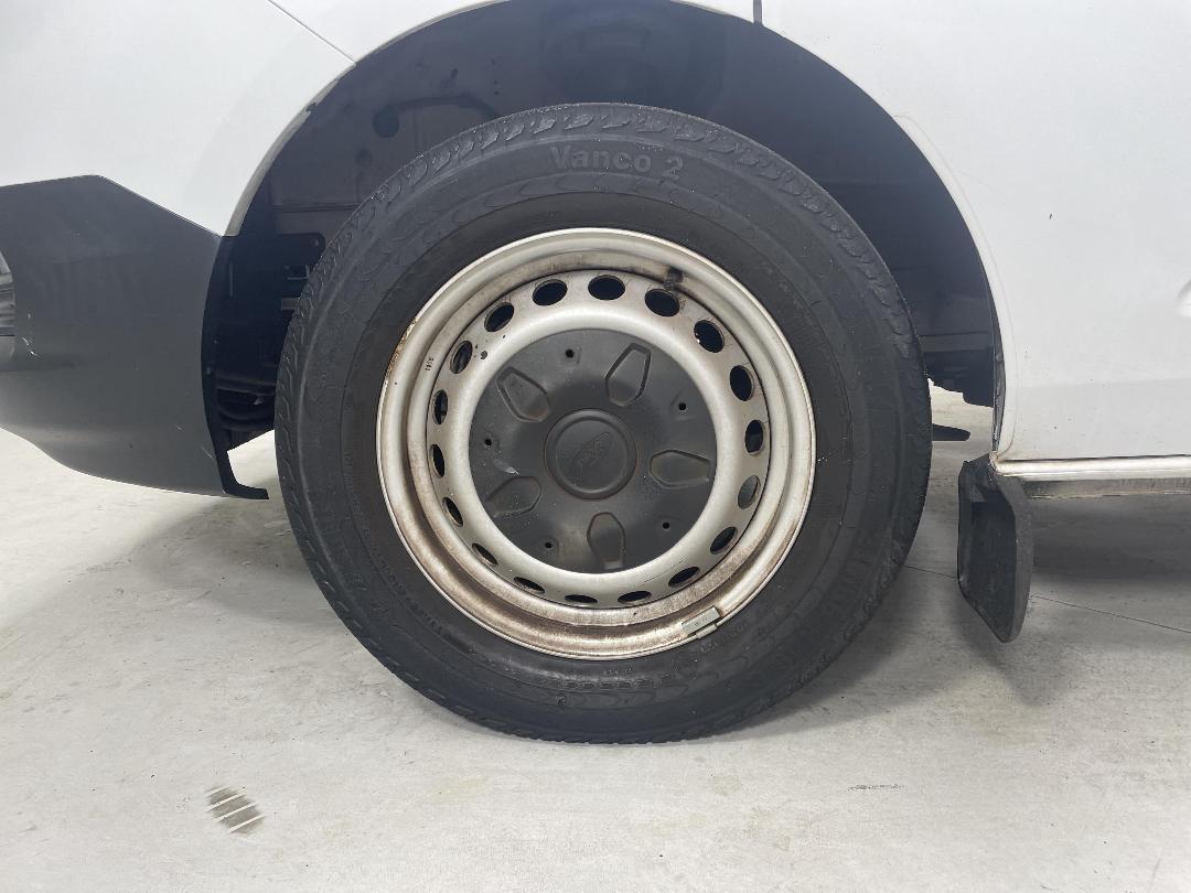 Photo '10' of Ford Transit