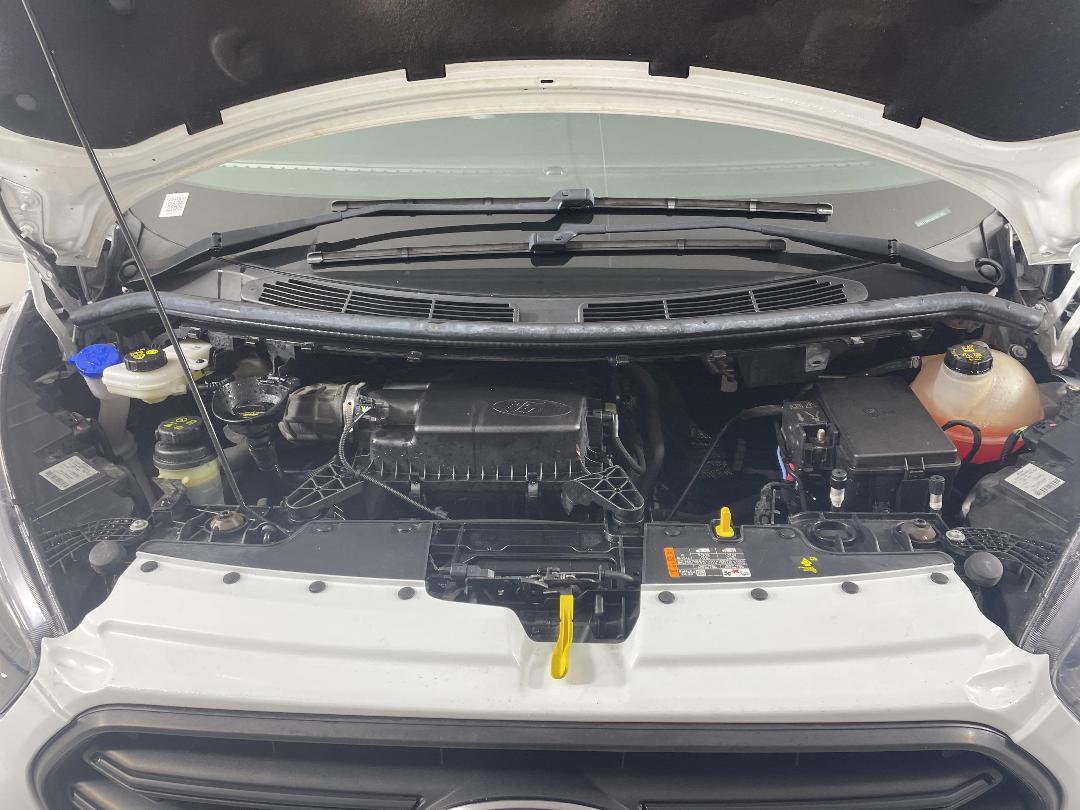 Photo '13' of Ford Transit