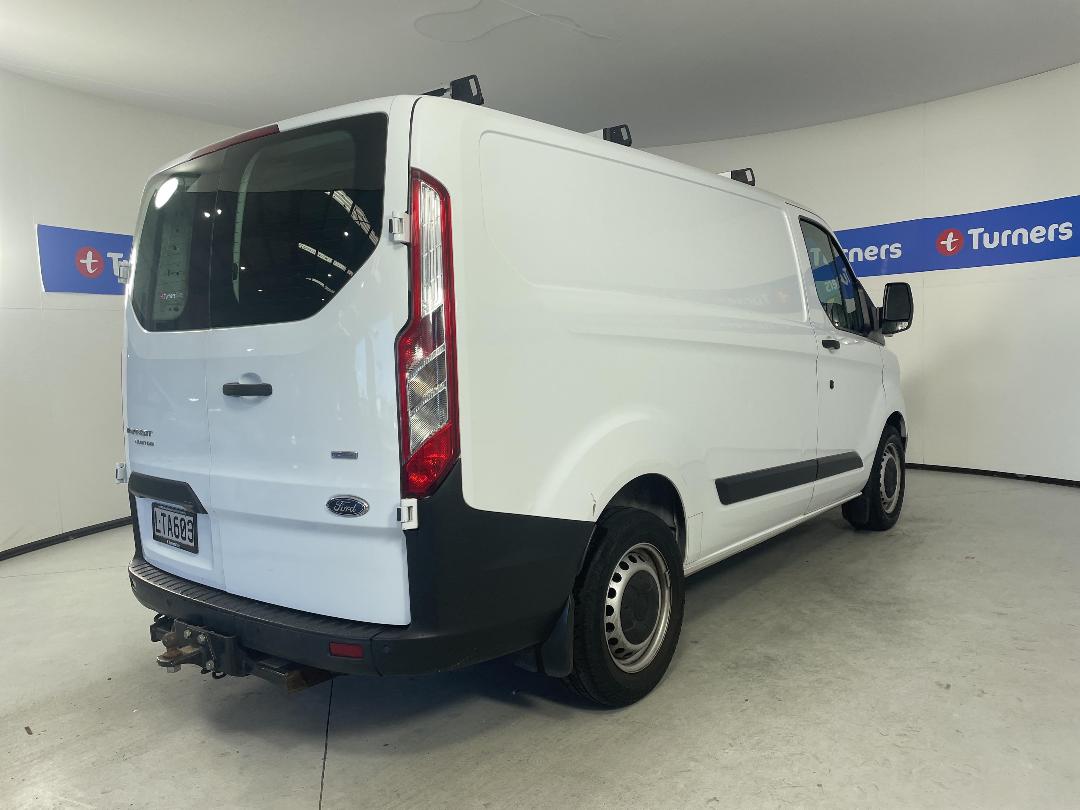 Photo '7' of Ford Transit