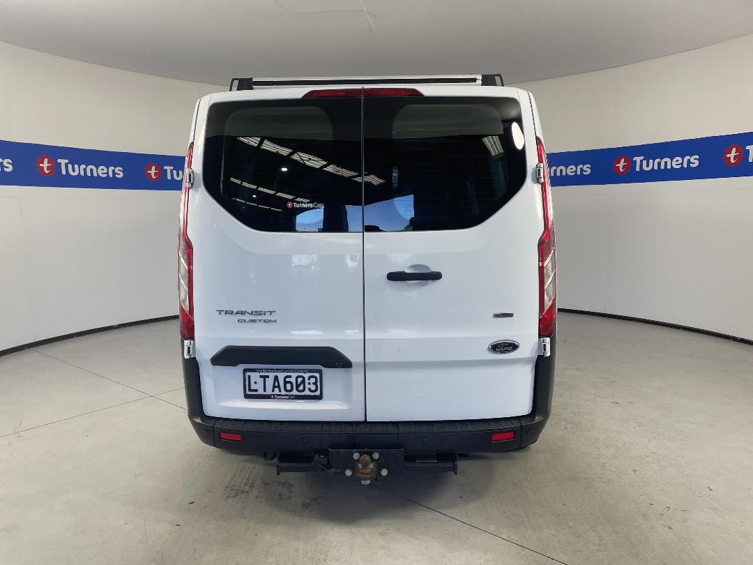 Photo '6' of Ford Transit