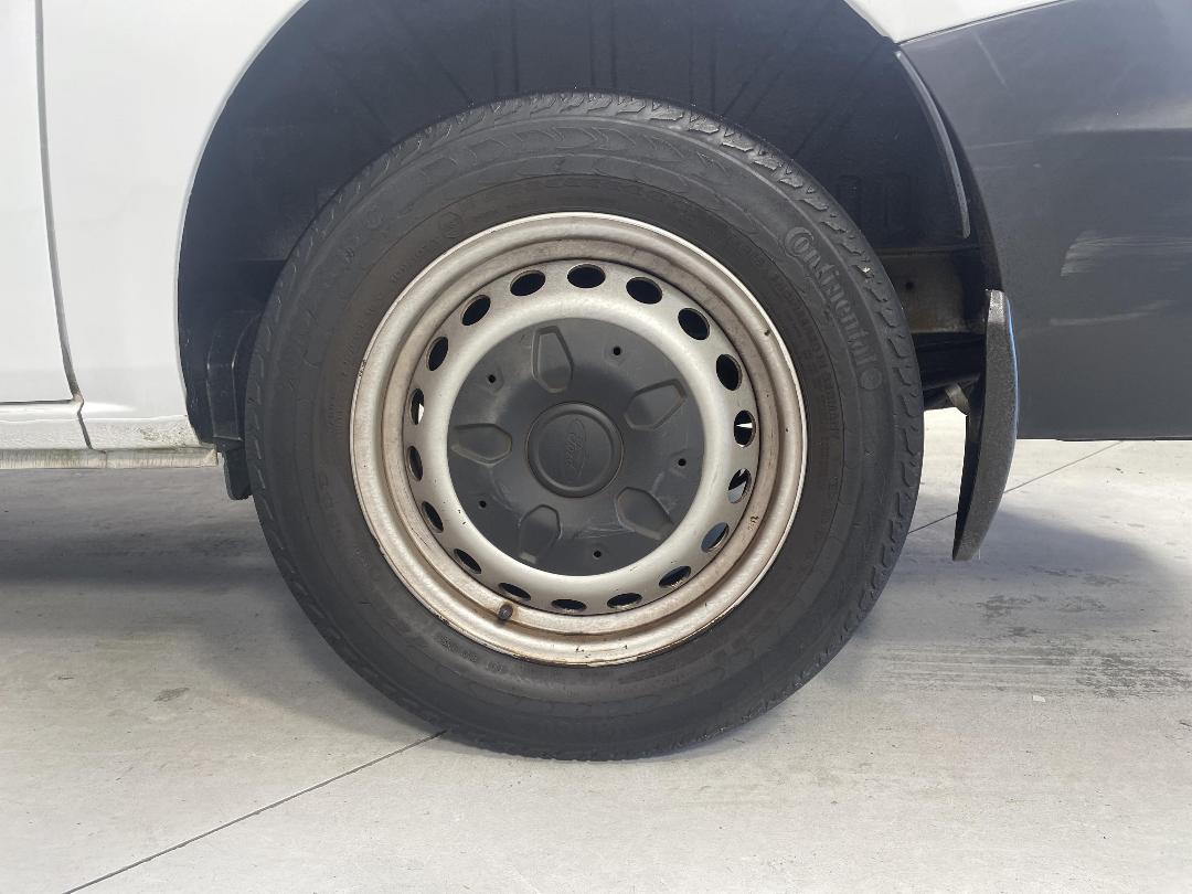 Photo '11' of Ford Transit