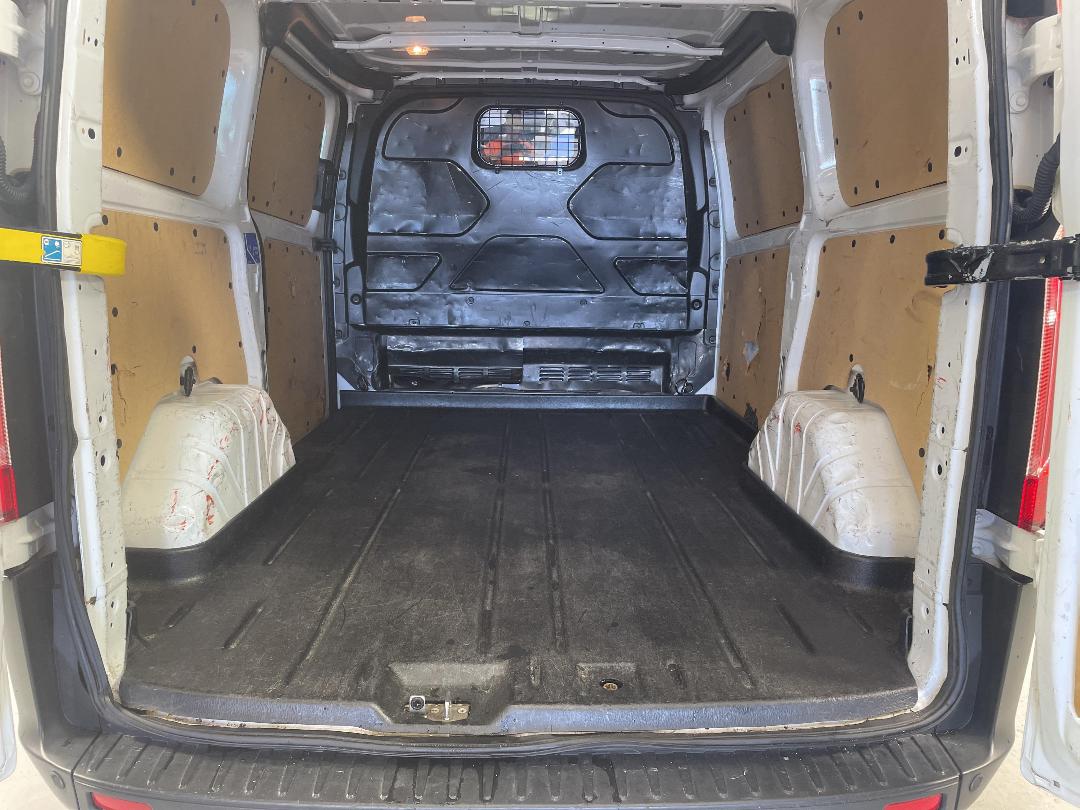 Photo '14' of Ford Transit