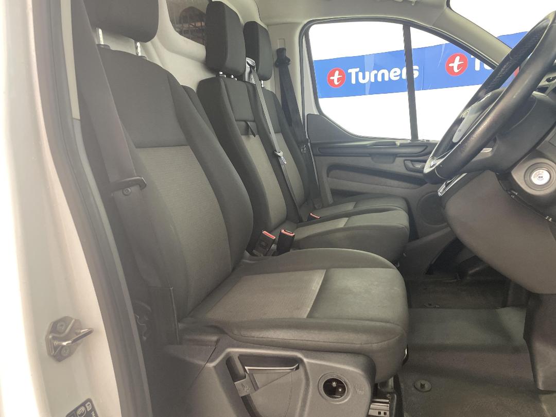 Photo '16' of Ford Transit