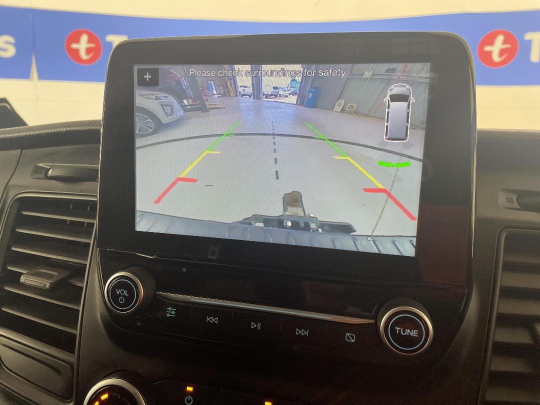 Photo '22' of Ford Transit