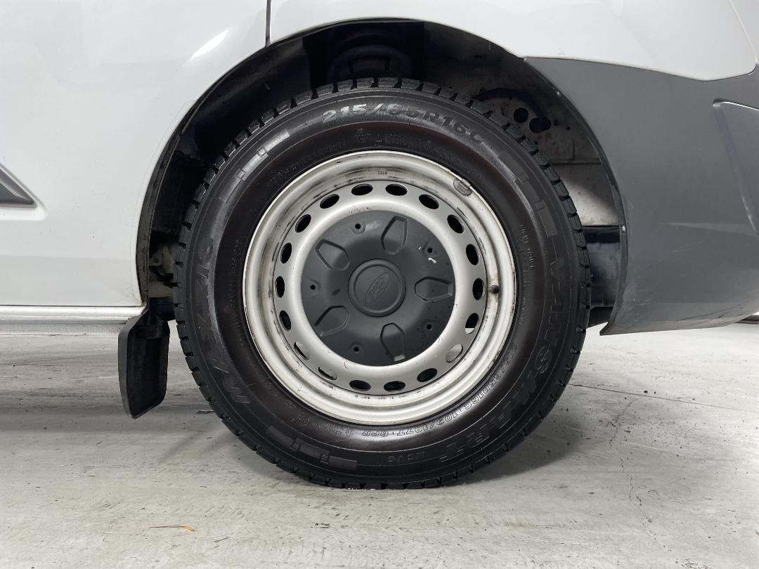 Photo '9' of Ford Transit