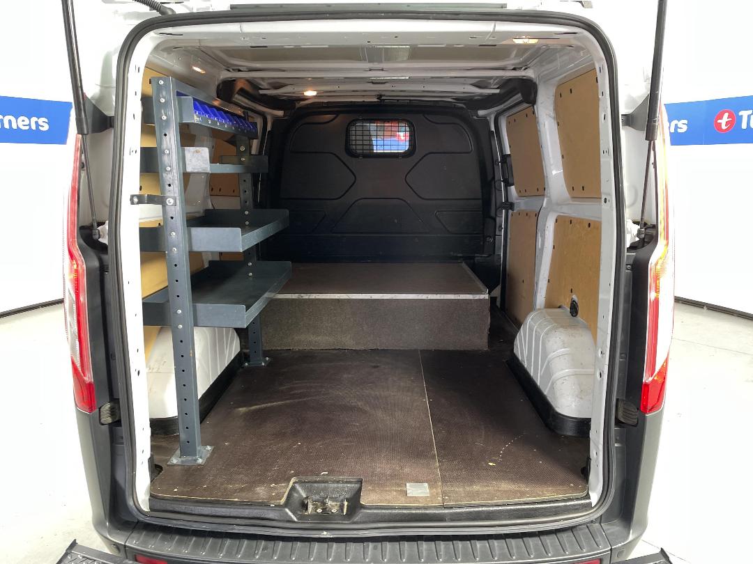 Photo '14' of Ford Transit