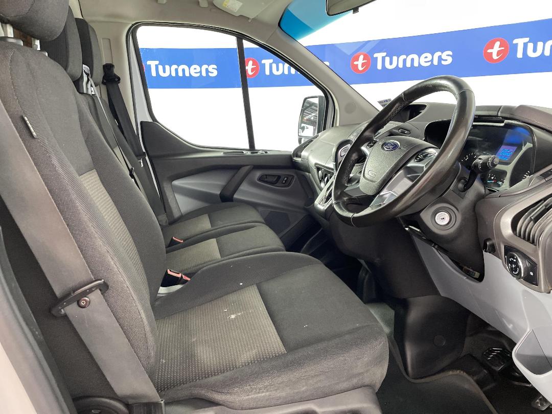 Photo '16' of Ford Transit