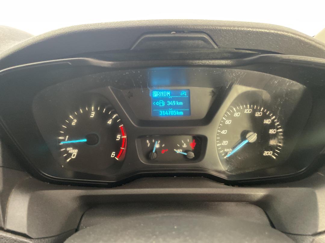 Photo '21' of Ford Transit