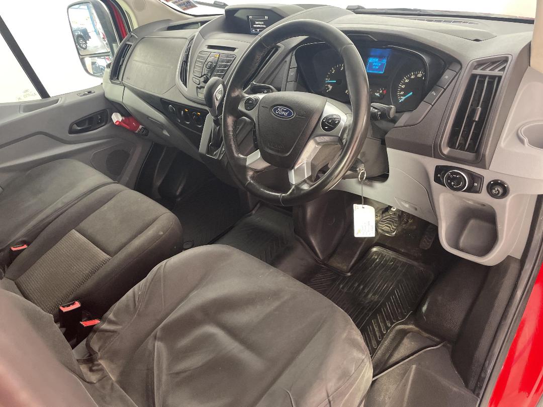 Photo '17' of Ford Transit