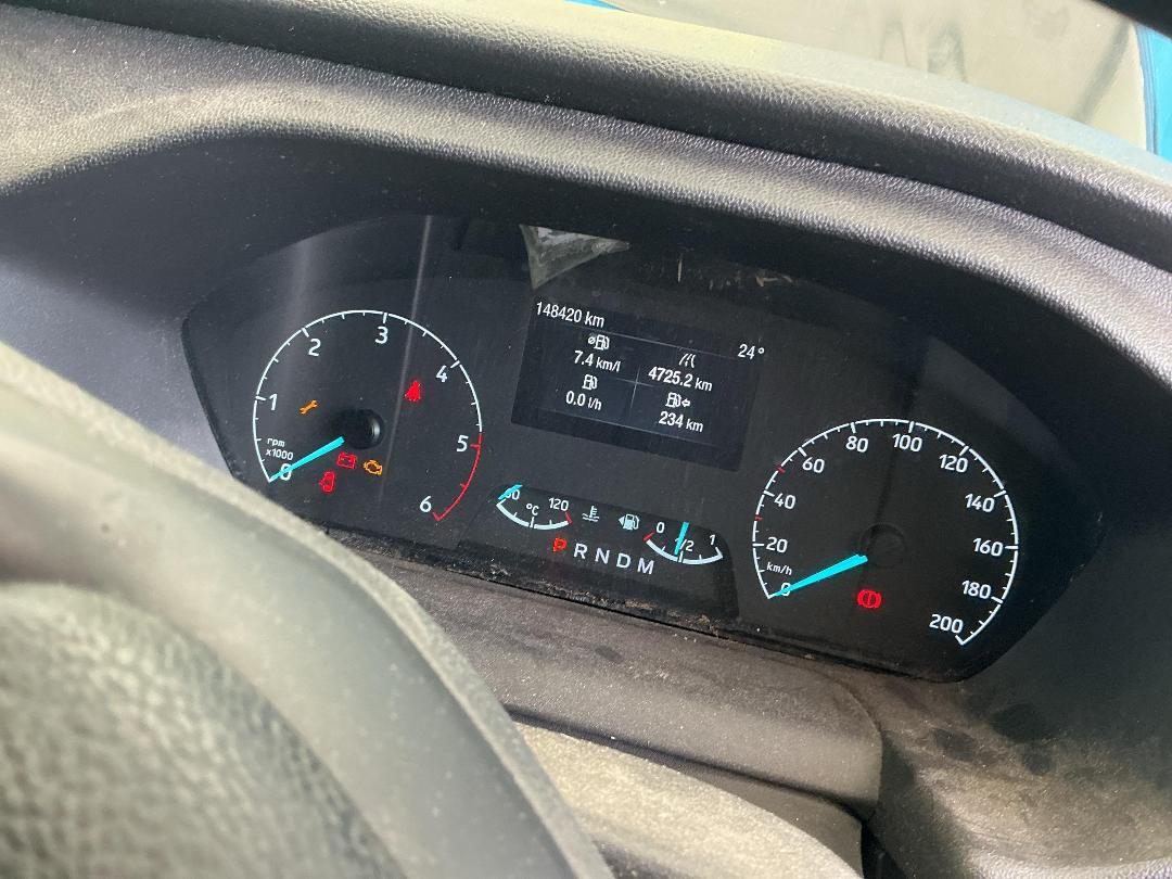 Photo '13' of Ford Transit Custom LWB LOW Roof