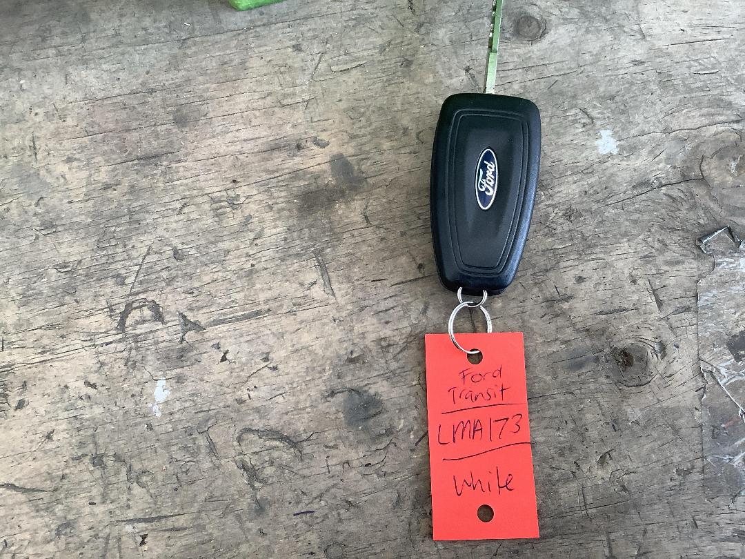 Photo '19' of Ford Transit Custom SWB LOW Roof