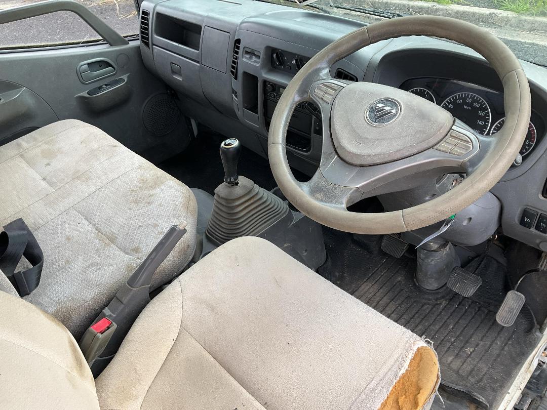 Photo '14' of Foton Aumark BJ1051 Flat Deck