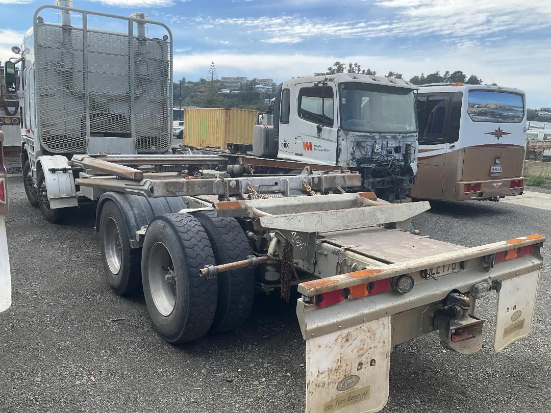 Photo '4' of Freightliner FRL ARGOSY 8X4 Logger