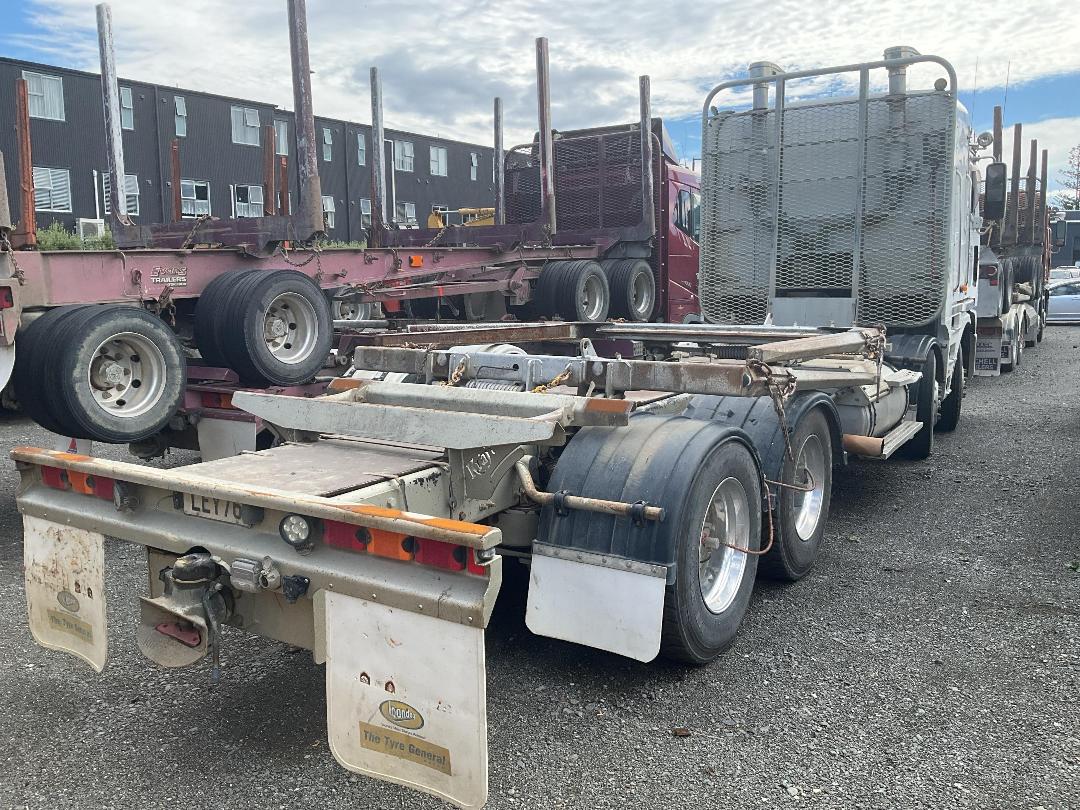 Photo '3' of Freightliner FRL ARGOSY 8X4 Logger