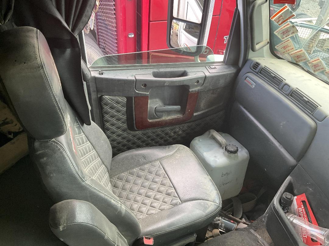 Photo '12' of Freightliner FRL ARGOSY 8X4 Logger